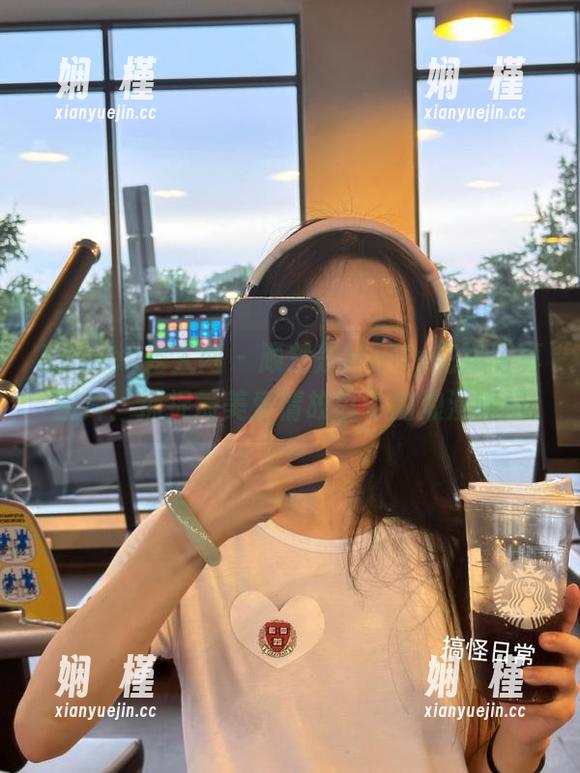 Xiuren秀人网 - 顾楚楚Maily花嫁写真图片：捕捉最美爱情故事中的浪漫瞬间
