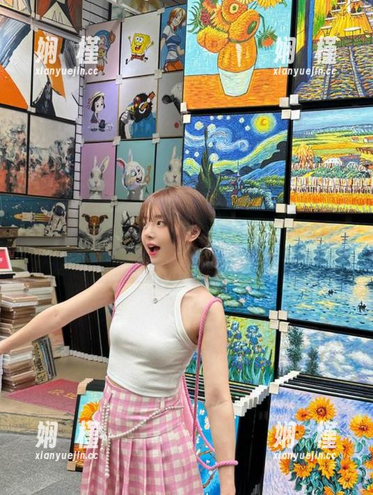 Xiuren秀人网 - 私房写真原图：鱼尾fish倾情演绎美足的动人瞬间