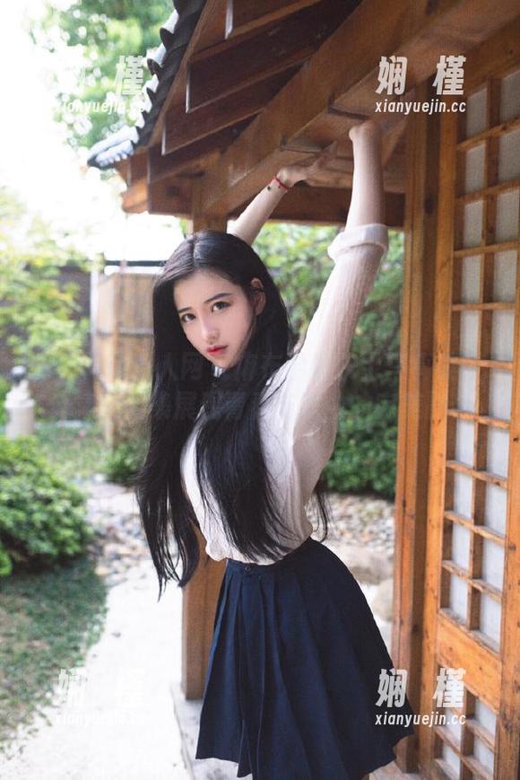 Xiuren秀人网 - 麻布学妹护士写真美图全集：合集展现青春与职业的完美融合