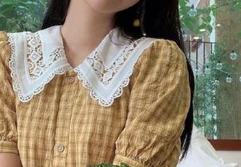 ZinieQ罗莎写真：图库中精选作品带你领略她的个人艺术之旅