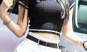 beautyleg - 这就是Brindy的礼服全集：我自认不够美，但这些照片绝对值得你下载！