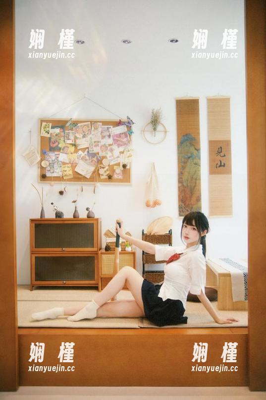 beautyleg - 在线进入Dana的棉袜作品世界，享受艺术与实用的完美交融