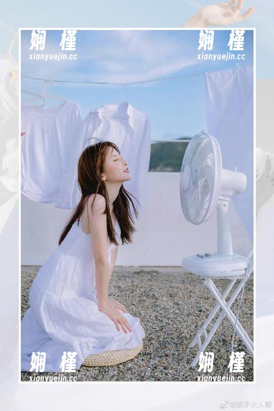 beautyleg - 下载Flora的浴室作品：网盘让每一幅艺术作品随你而行