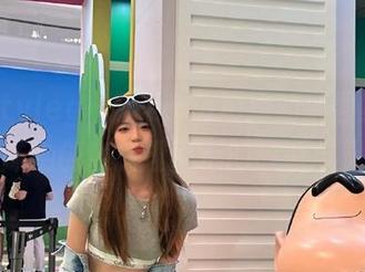beautyleg - 在Lena厨娘的新图集中，品味她创意料理背后的故事与灵感