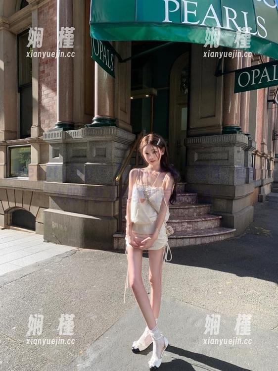 beautyleg - “Lina天台”图包：性的大胆与艺术的细腻完美结合！