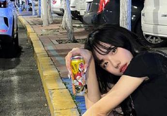 beautyleg - “Rita”私房长腿摄影合集，精选原图展现了一位博主的独特气质与迷人姿态！