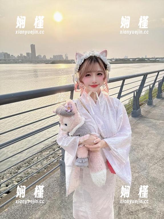 rinka冲田凛花私房写真揭秘：秘书的秘密与无限魅力