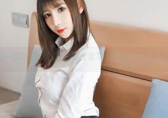 让我们一起走入w黑米粥w的全套写真，狂三内衣的别样风情