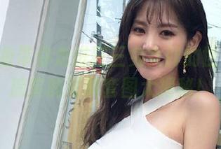 yui金鱼带你走进狂三兔女郎的世界：超搞笑的写真套图大揭秘！