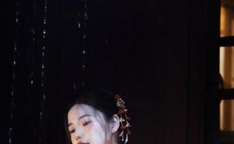 原图与图册：けん研(けんけん)的牛仔裤写真展现不一样的自我