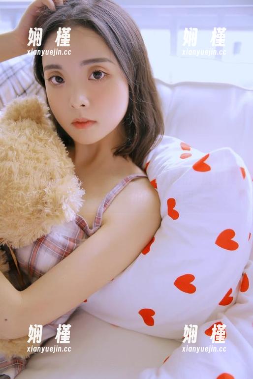 不爱笑的赛琳 微密圈 - 不爱笑的赛琳泳衣作品:展现夏日清凉与优雅的迷人套图