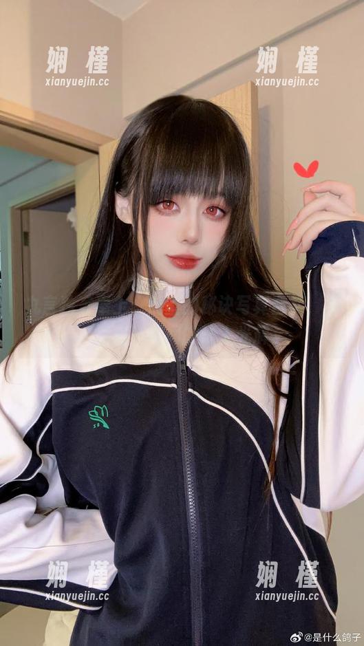 九言独家奉上：剑圣的秘诀写真合集，探索每一瞬间的迷人光辉