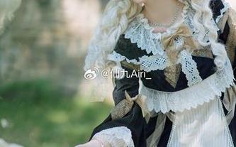 下载仙九Airi黑贞水着Cos的独特魅力，震撼你的视觉体验！
