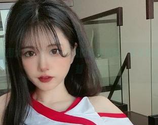 倦倦喵私房美图大赏：甘雨与魅魔的唯美搭配，享受原神中的浪漫时刻