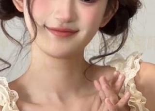 克拉女神 - 想知道网盘里的宝藏吗？宋黛双人写真带你飞！