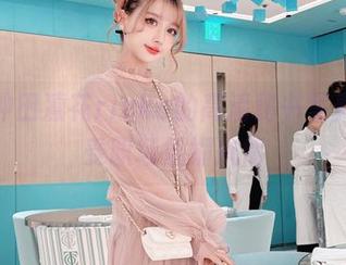 探索冲田凛花rinka的高清秘书写真，感受职场妩媚风情