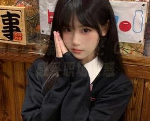 喵糖映画隆重更新写真集：OL制服裙带你感受职场诱惑