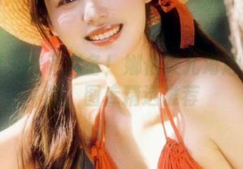 嗲囡囡 - 收藏必备！娜依灵儿海边焕新美图，图库精选推荐