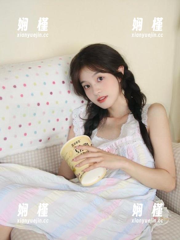 嗲囡囡 - 更新来袭！娜依灵儿与网袜的写真艺术原图全解析