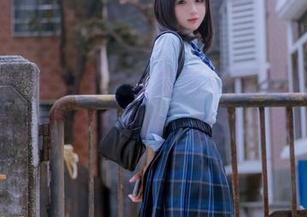 失眠小宁蕾姆兔女郎最新原图更新，浓厚的魅力等你来发掘，赶快来瞧瞧！
