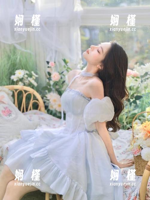 头条女神 - 走进coco的美脚写真世界，发现图包中隐藏的惊喜！