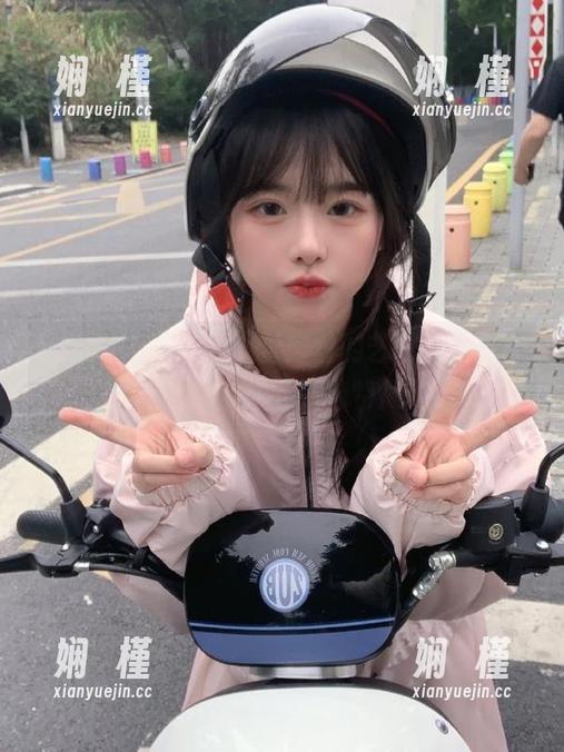 头条女神 - 感受文雪肉丝的艺术魅力，原图与图包带你领略独特风格！