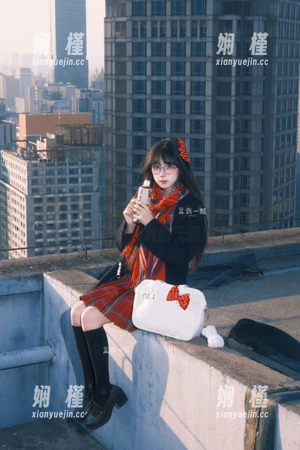 微密圈 - 奶宝妹纸运动写真精选：感受她在运动中释放的无限魅力