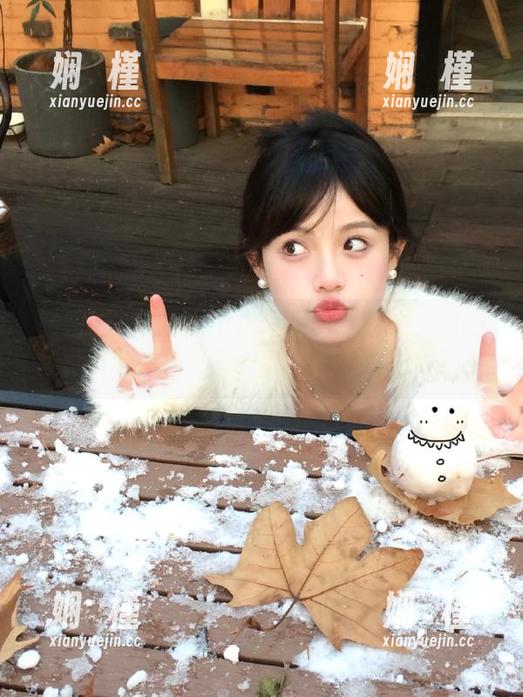 小u优优子 微密圈 - 获取小u优优子可爱牛牛主题的写真资源图包,享受高品质的视觉体验!