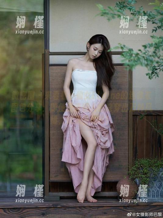 微密圈 - 来看看小仙女ELaine的连体衣图包分享：即使是普通人也能穿出万种风情，快来围观吧！