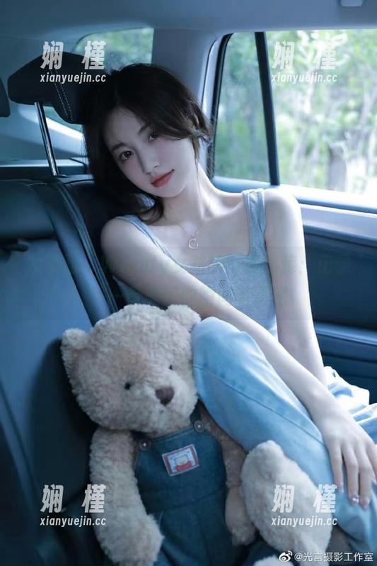 尤果网 - Wendy女孩的写真图库：记录每一份美好的瞬间与情感