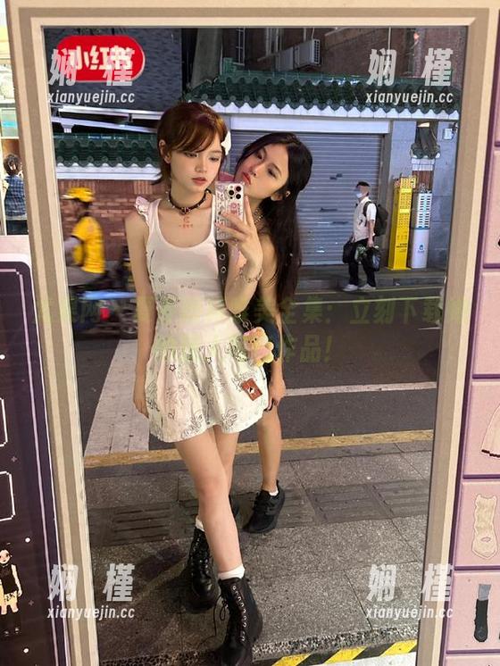 尤果网 - 夏乔短裙唯美全集：立刻下载她的迷人写真作品！