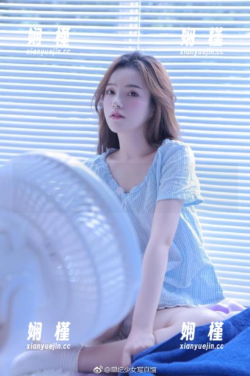 尤果网 - 观看芊小童空姐写真，绽放原图魅力，领略摄影艺术之美