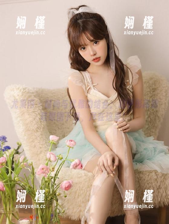 尤果网-赵伊彤 尤果网 - 时尚与优雅的结合:赵伊彤高跟鞋原图下载,尽在这里!