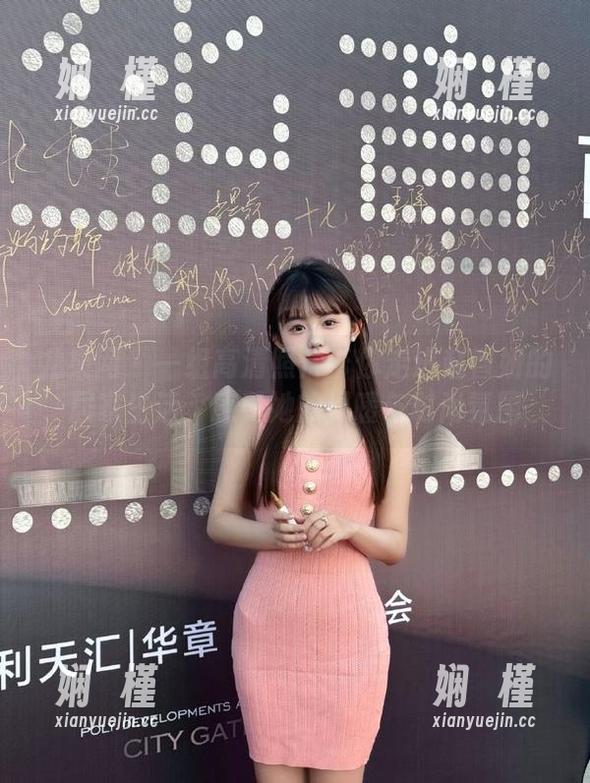 尤果网 - 一组高清照片带你走进赵智妍的居家生活，感受她的温暖与时尚氛围