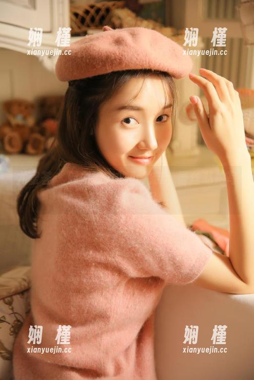 尤蜜荟-小尤奈 尤蜜荟 - 魅力无穷的小尤奈,蕾丝私拍写真展现独特风格