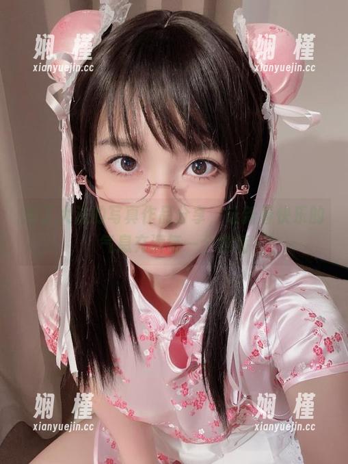 布丁大法的写真作品分享，让新春快乐的气息充满每一个角落