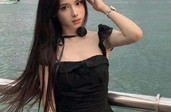 异思趣向 - 小小泳装高清套图发布：在浪花中舞动，展示无畏的青春与自信