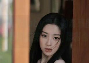 微密圈 - 张鑫baby黑色的诱惑图包：魅力与优雅的完美融合，精彩合集！