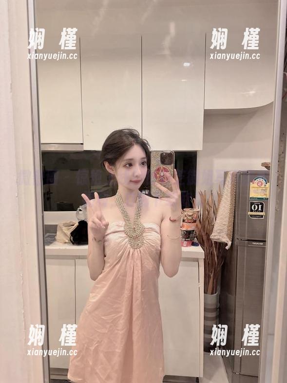 微密圈 - 惊艳上线！徐莉芝御姐写真图包福利，立刻下载欣赏