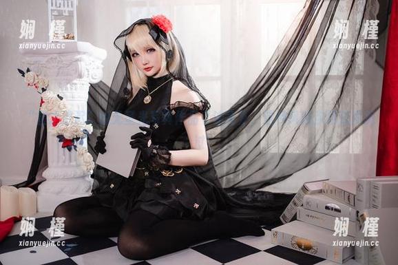 “星之迟迟”的无圣光写真作品《油亮》，这种风格你绝对没见过