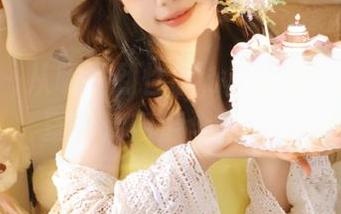 微密圈 - 从明媚到性感，李嘉欣97漆皮罩罩高清资源全景分享