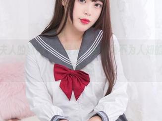 探索杏子夫人的照片《可畏》，观看她不为人知的创作过程与理念