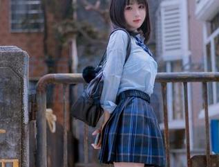 来吧！桜井宁宁比基尼的免费图包强势登场，满满的夏日气息等你体验！