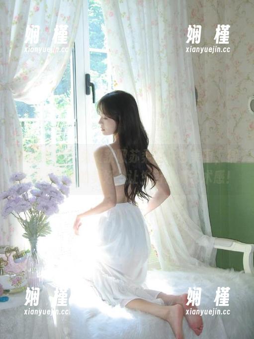 梦丝女神 - 免费获取苏柔的白色美图，捕捉那一瞬间的美好，让生活充满艺术感！