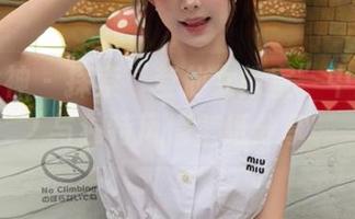 梦丝女神 - 探索“莹仙女教室”中的美图与独特风情壁纸分享