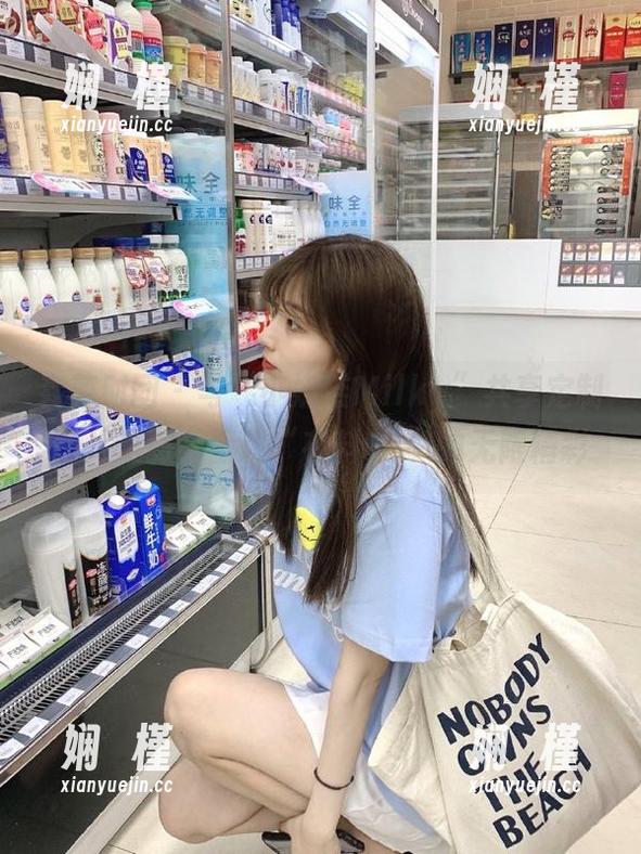 森萝财团 - 与“小奶糕Milky”共享定制图片之旅，呈现“有料01”的无限精彩
