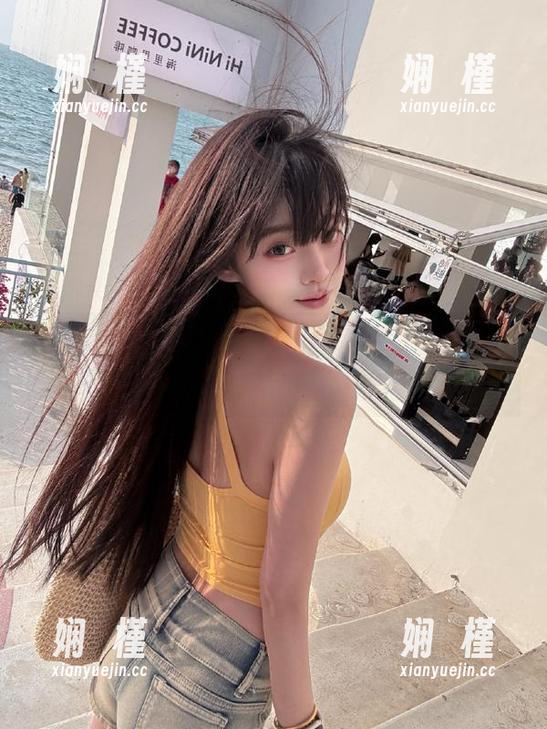 森萝财团 - 甜米的内衣写真合集：只需一瞥，便让你无可自拔的心动