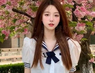泥泥汝OL女郎A：犹如梦幻般的美图与照片，谁忍心不为之倾倒？