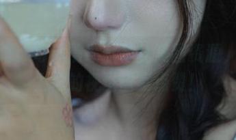 洛丽塔大哥倾情奉献蕾丝美图资源，快来为你的视觉盛宴点赞！