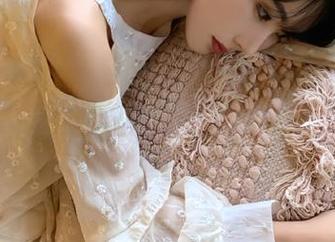 爱蜜社 - 梦幻的夏天，小丽莎萌萌哒泳装写真作品带你领略不一样的清凉！